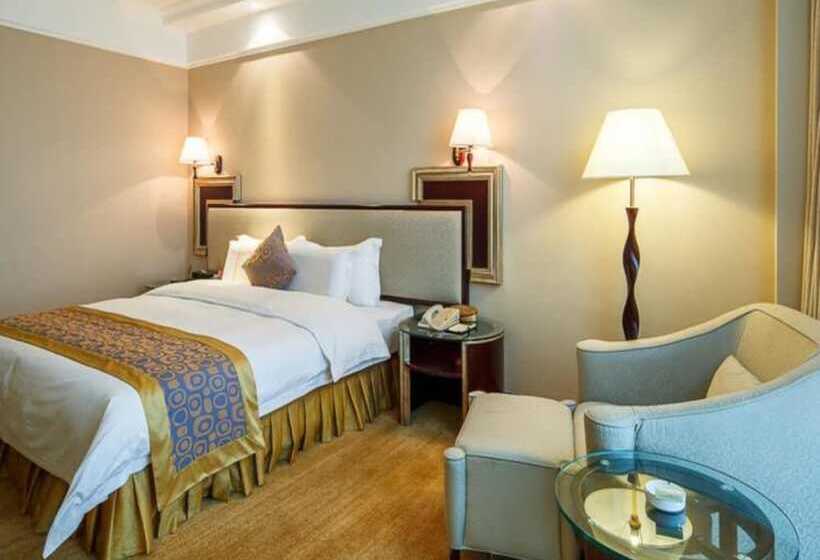 Superior-huone, City