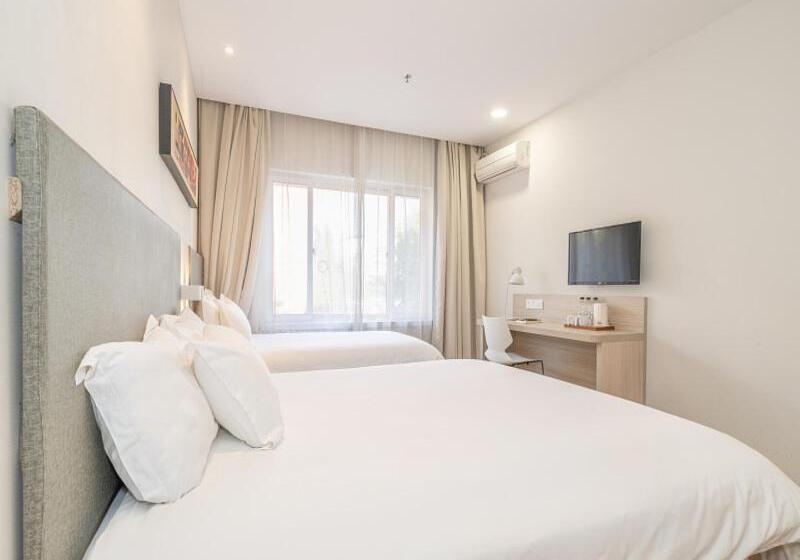 Семейный Номер Superior, Hanting  Beijing South Railway Station