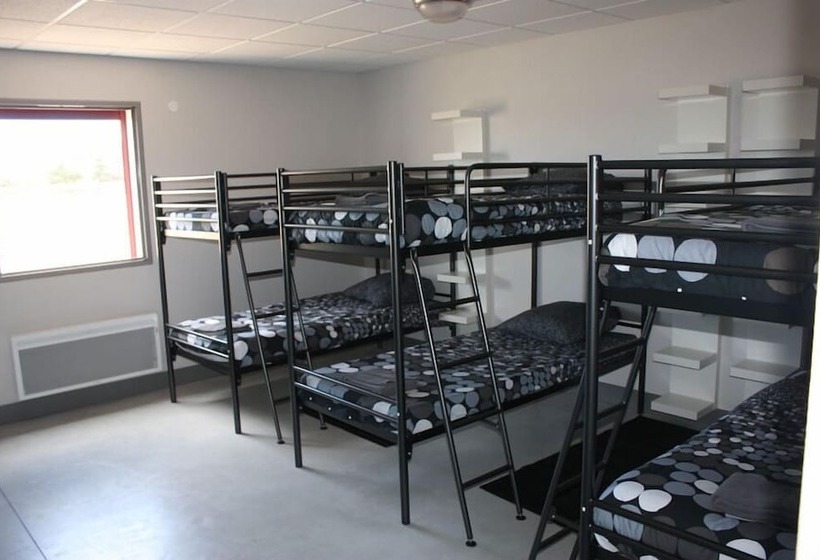 Seng i Delt Værelse, Auberge Flyzone Hostel