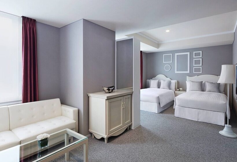 Номер Стандарт, Courtyard By Marriott Tokyo Station