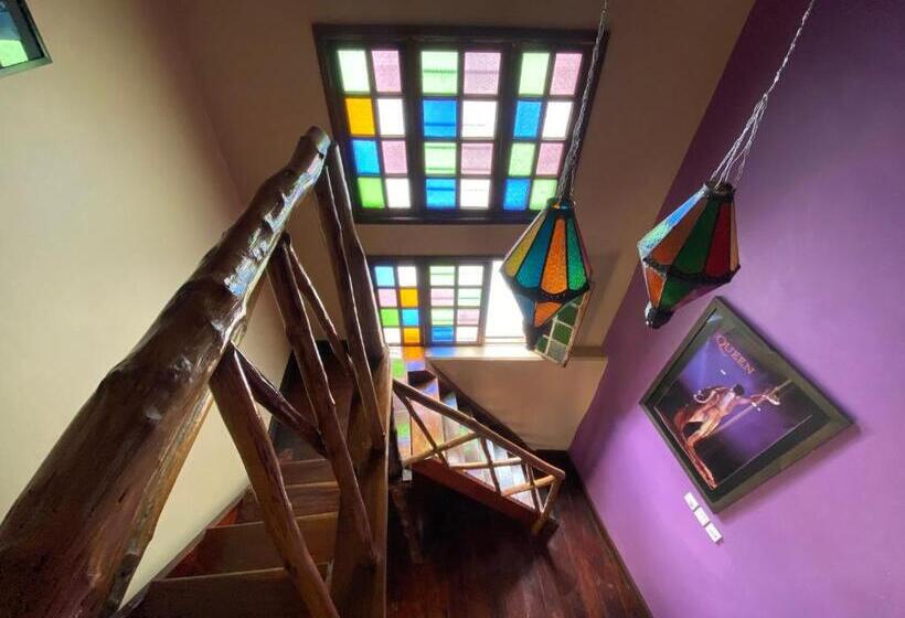 سوییت سوپریور, Jafferji House