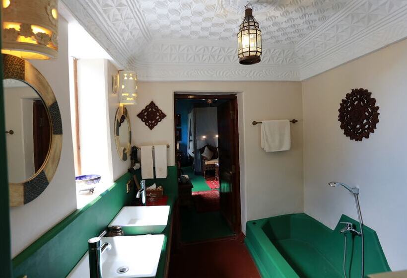 سوییت سوپریور, Jafferji House