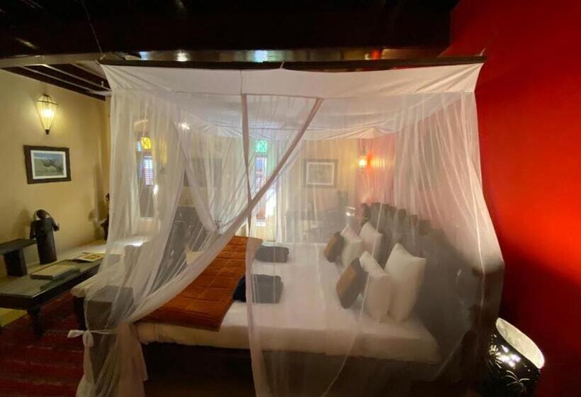 سوییت سوپریور, Jafferji House