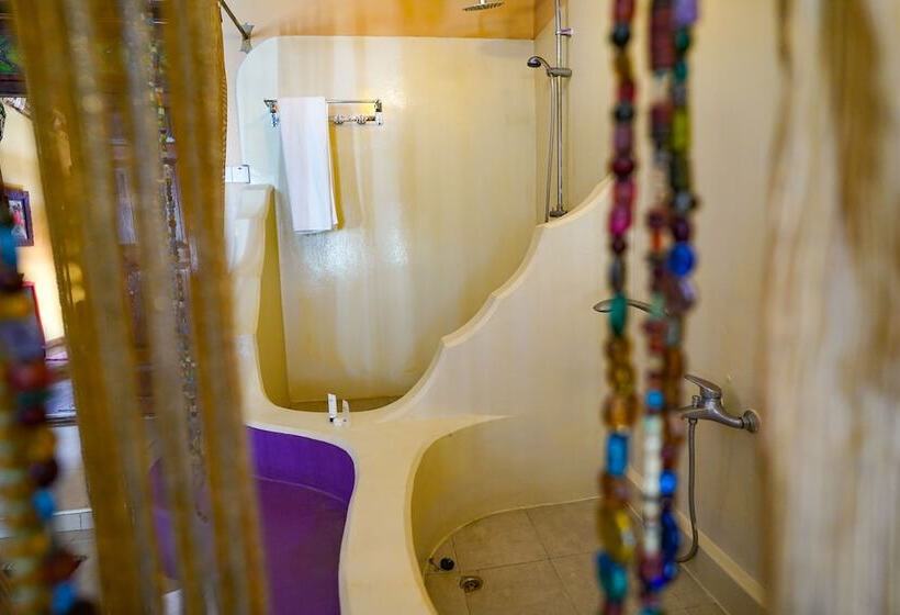 سوییت سوپریور, Jafferji House