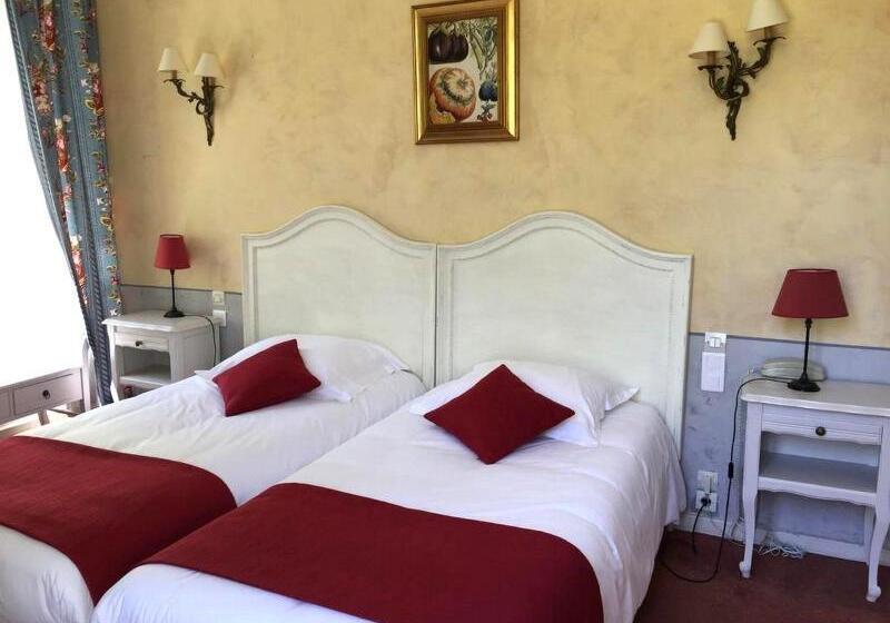 Номер Стандарт, Demeures Et Châteaux Hôtel L Hermitage