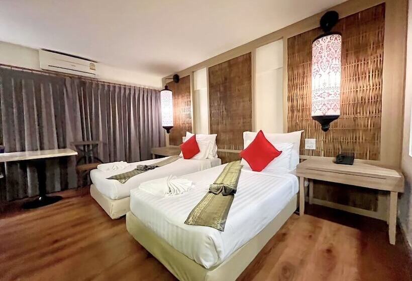 Семейный Номер, Nak Nakara Hotel Sha Extra Plus