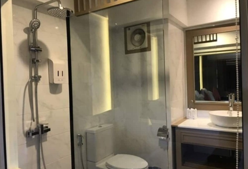 Семейный Номер, Nak Nakara Hotel Sha Extra Plus