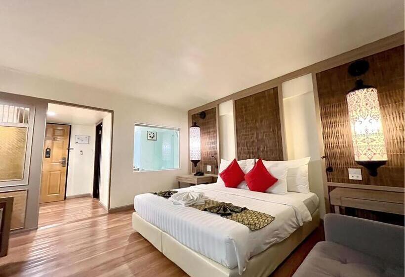 Семейный Номер, Nak Nakara Hotel Sha Extra Plus