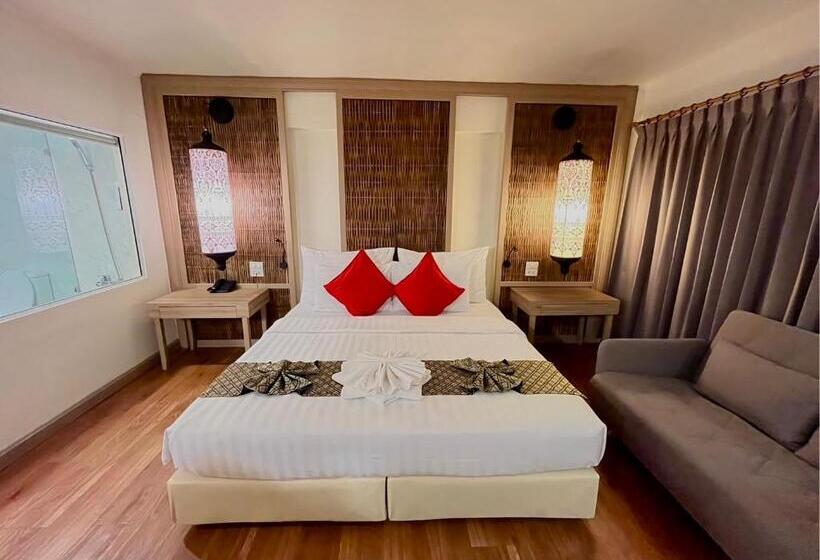 Семейный Номер, Nak Nakara Hotel Sha Extra Plus