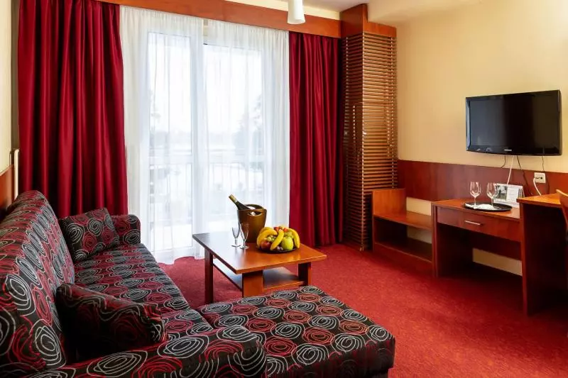 バルコニー付き１ベッドルームアパートメント, Senec Aqua Resort
