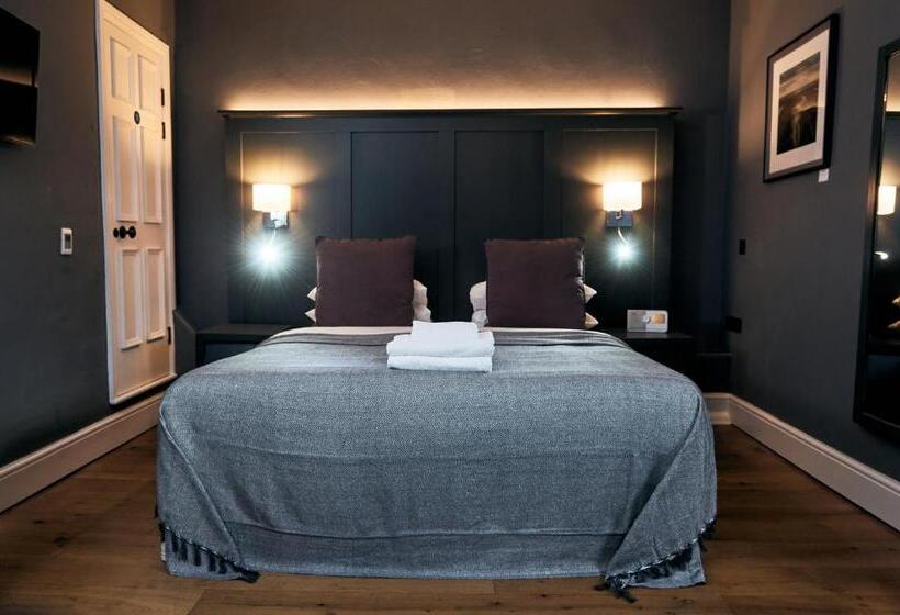 Quarto Superior, The Brown S