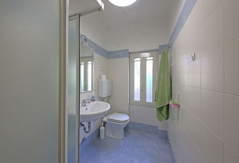 شقة إقتصادية غرفة واحد, Villenpark Sanghen