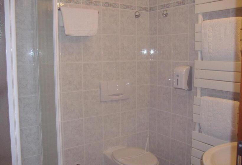 جناح دوبلكس, Zlatni Lav