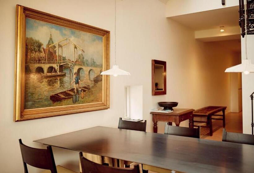 1 Bedroom Penthouse Apartment, Miss Blanche