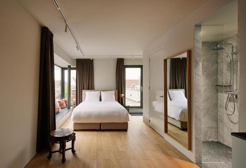 آپارتمان 1 خوابه با بالکن, Miss Blanche