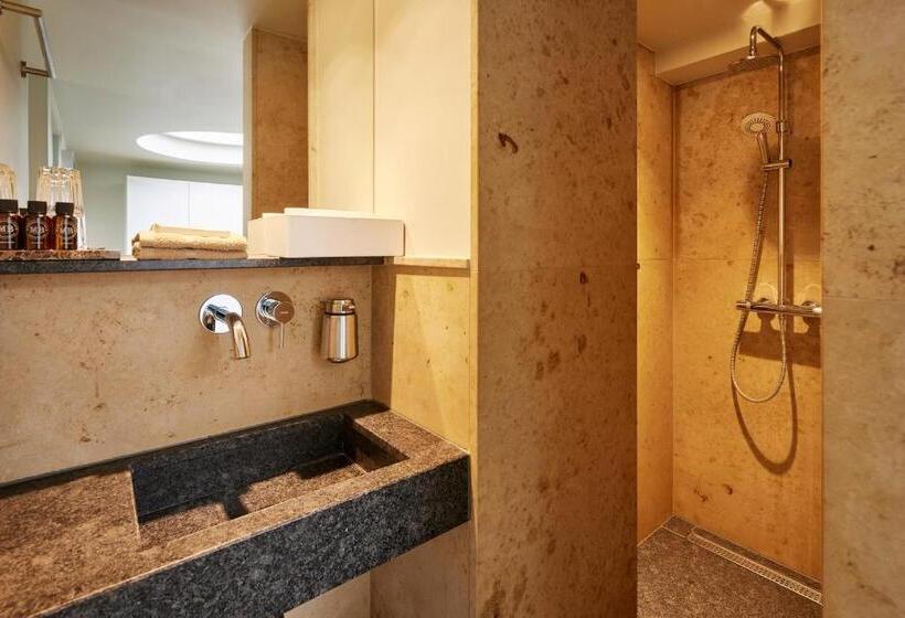 آپارتمان لوکس 1 خوابه, Miss Blanche