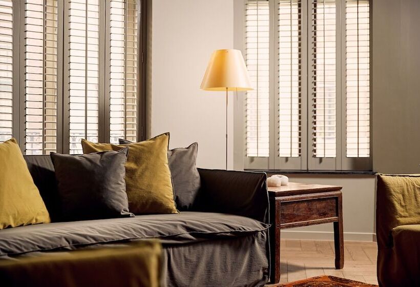 سوییت جونیور, Miss Blanche