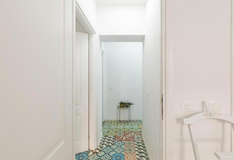 اتاق استاندارد, Colosseo Con Il Cuore