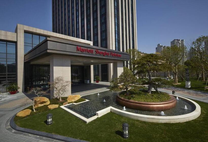 이그제큐티브 룸 킹사이즈 침대, Shanghai Marriott Hotel Parkview