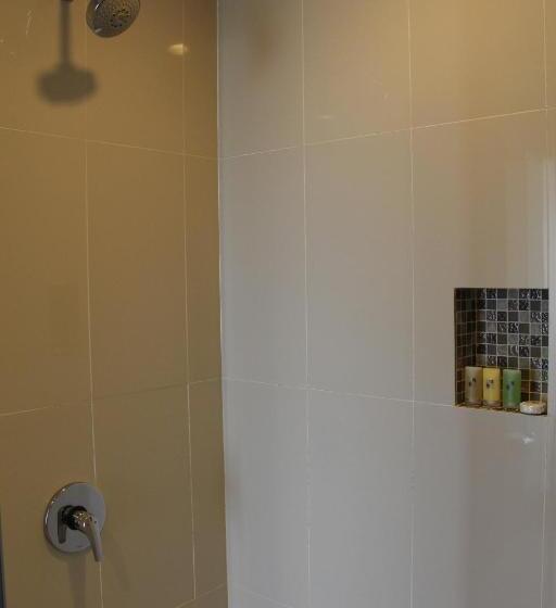 غرفة ديلوكس, Swiss Belhotel Danum Palangkaraya