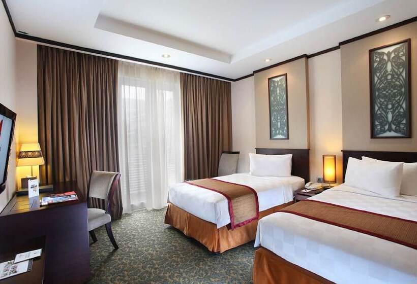 Номер Deluxe, Swiss Belhotel Danum Palangkaraya