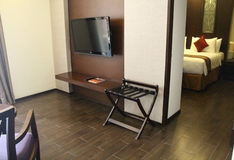 جناح جونيور, Swiss Belhotel Danum Palangkaraya