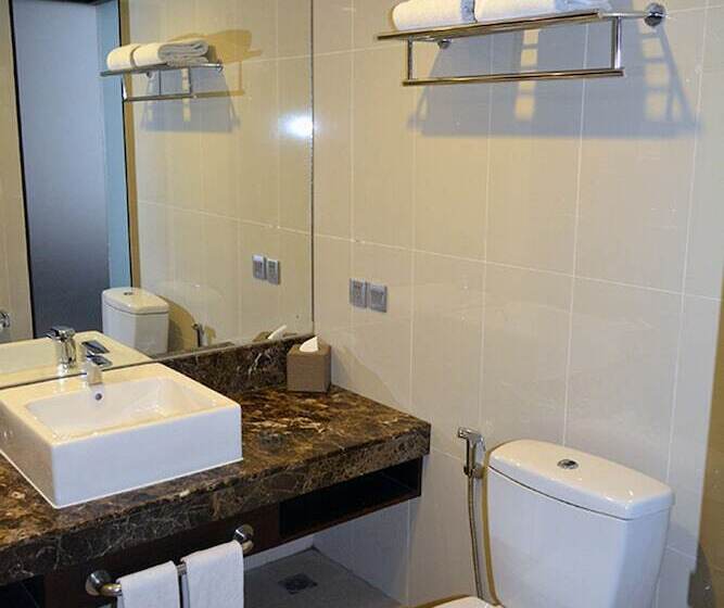 جناح جونيور, Swiss Belhotel Danum Palangkaraya