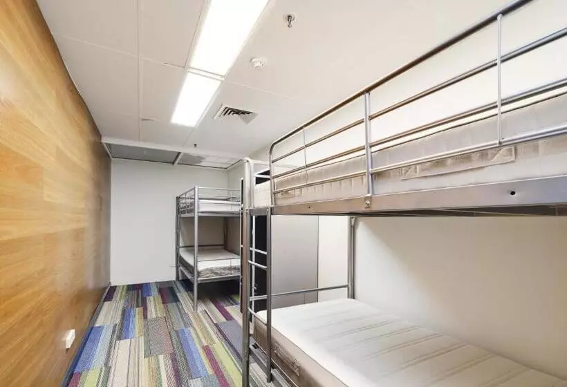 Vuode Makuusalissa, Trademark Hostel Sydney