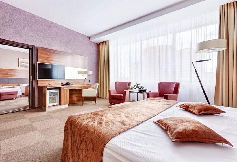 패밀리 룸, Victoria Olimp Hotel Minsk