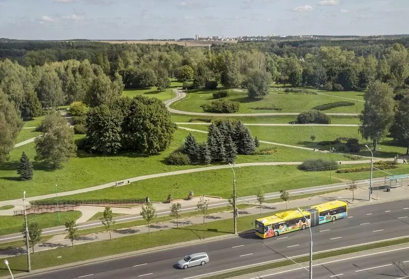 スタンダードスタジオ, Victoria Olimp Hotel Minsk