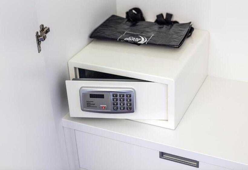 标准间侧面带海景, Wellness Hotel Casa Barca