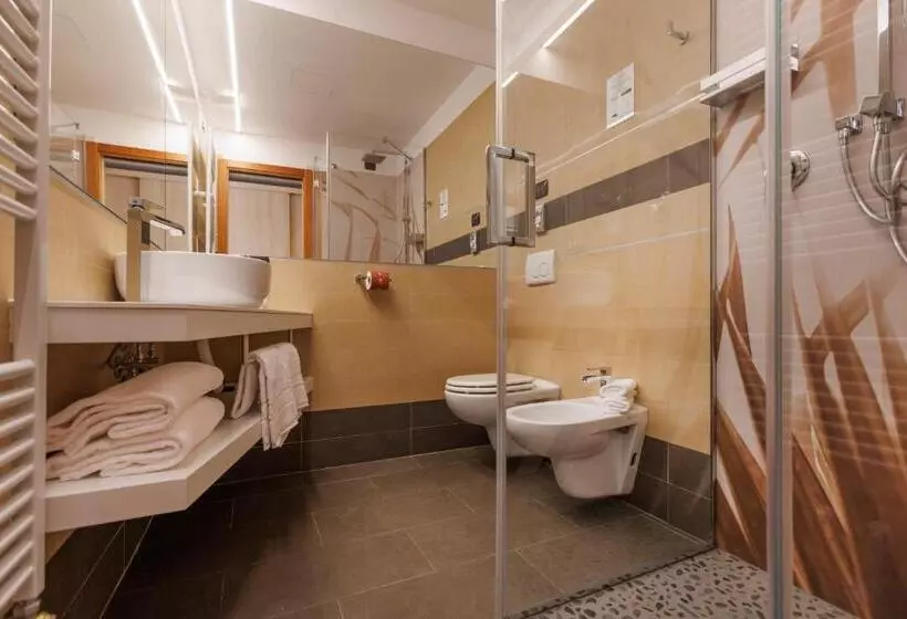 サイドオーシャンビュースタンダードルーム, Wellness Hotel Casa Barca