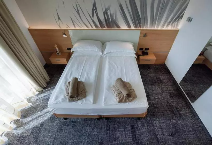サイドオーシャンビュースタンダードルーム, Wellness Hotel Casa Barca