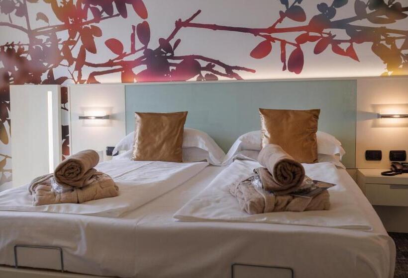 Полулюкс Вид на Озеро, Wellness Hotel Casa Barca