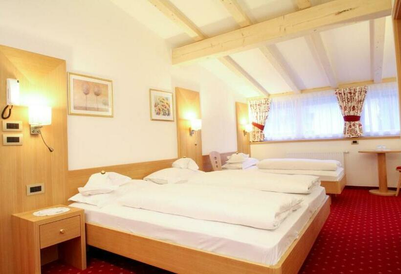 Семейный Номер, Garni Crepaz