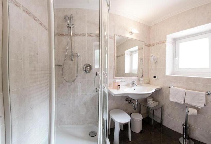 Номер Стандарт, Garni Crepaz