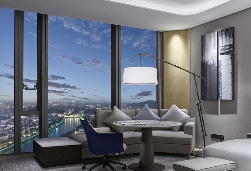 デラックスルーム, Hilton Zhuji