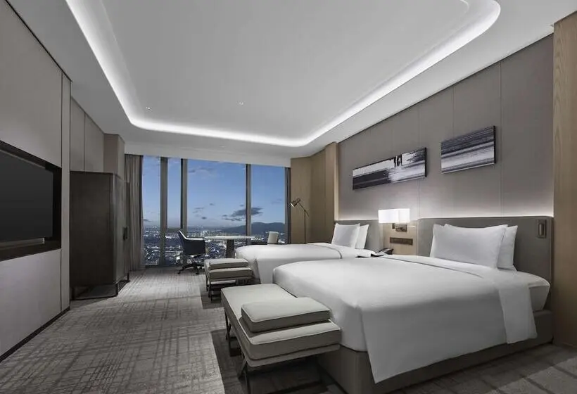 デラックスルーム, Hilton Zhuji
