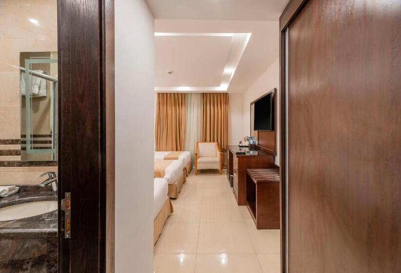 اتاق لوکس سه تخته, Petra Elite