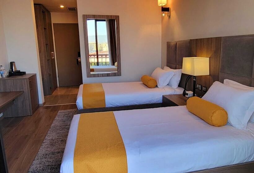 اتاق استاندارد, Th Bonroyal