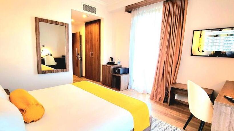 اتاق استاندارد با تخت بزرگ, Th Bonroyal