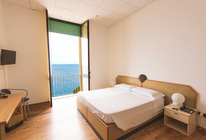 חדר סטנדרט נוף לים, Albergo Palazzo