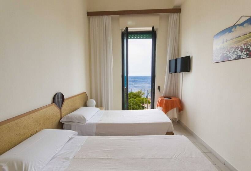 Triple Room Sea View, Albergo Palazzo