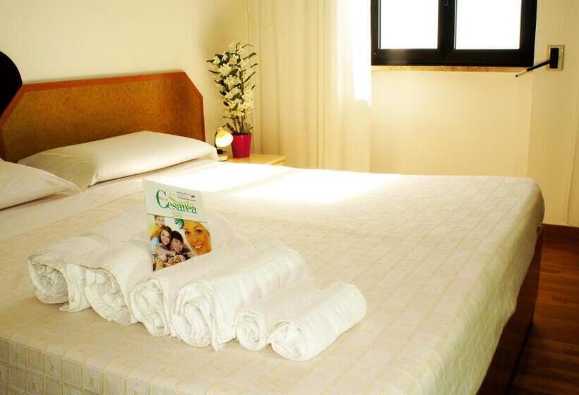 חדר אקונומי, Albergo Palazzo