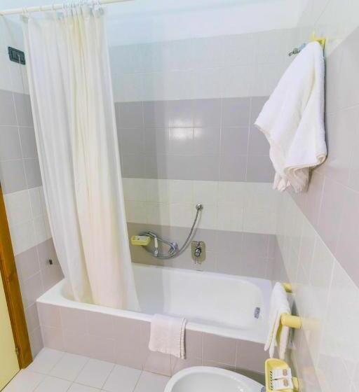 חדר אקונומי יחיד, Albergo Palazzo