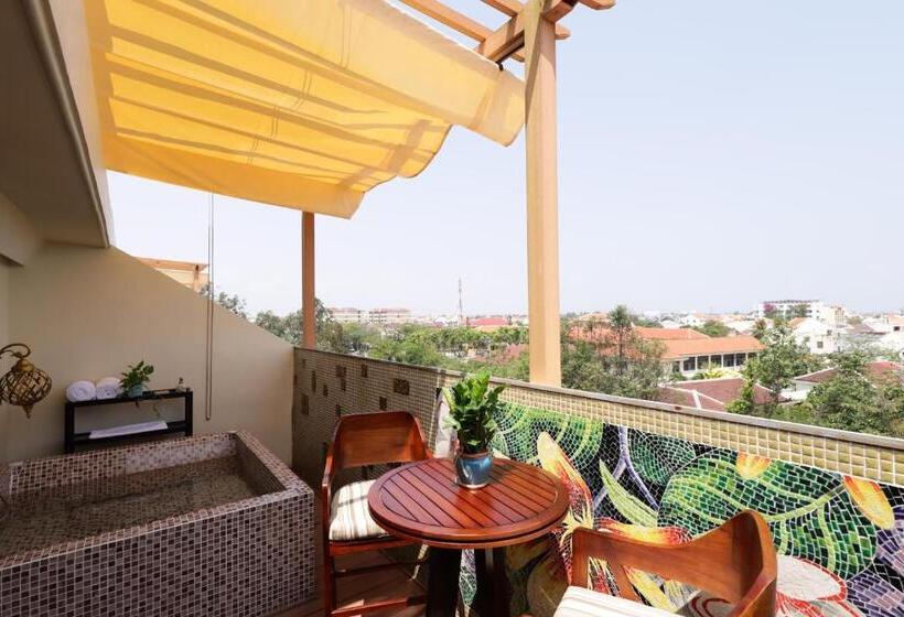 سوئیت با وان آب گرم, Almanity Hoi An Resort & Spa