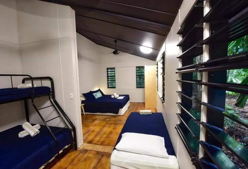 Perhebungalow, Cape Trib Beach House