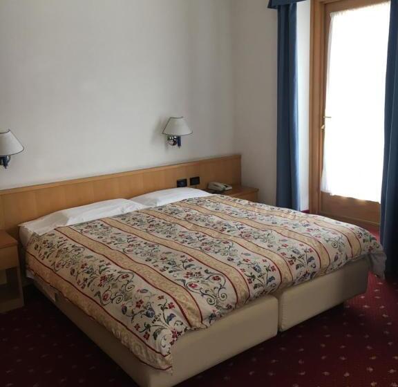 Номер Стандарт с Террасой, Garni Enrosadira