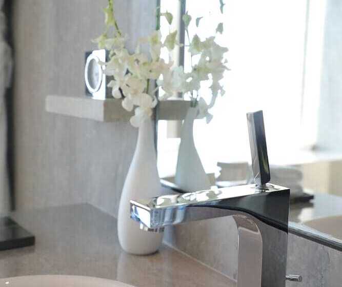 غرفة قياسية مطلّة علي البحر, Grand Hyatt Dalian