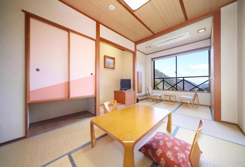 スタンダードルーム, Hakonenomori Okada